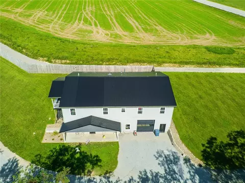 17485 Dover Rd, Dundee, OH 44624 photo 15
