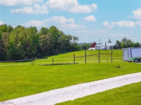 17485 Dover Rd, Dundee, OH 44624 photo 28