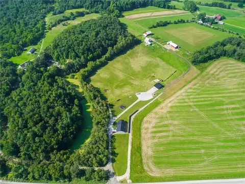 17485 Dover Rd, Dundee, OH 44624 photo 13