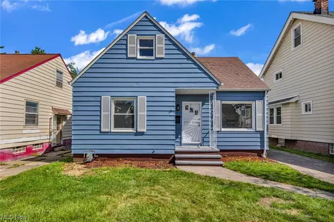 5139 Joseph St, Maple Heights, OH 44137