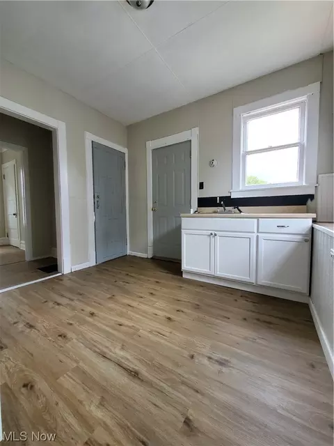 610 W 46th St, Ashtabula, OH 44004 photo 14