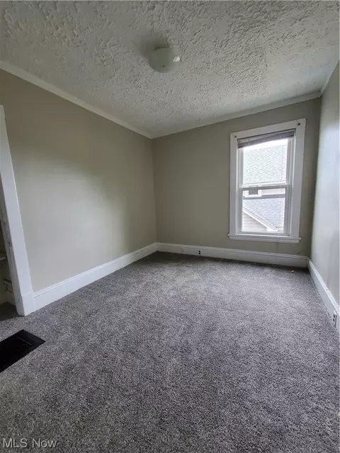 610 W 46th St, Ashtabula, OH 44004 photo 24