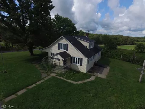 47598 Carmel Achor Rd, Rogers, OH 44455