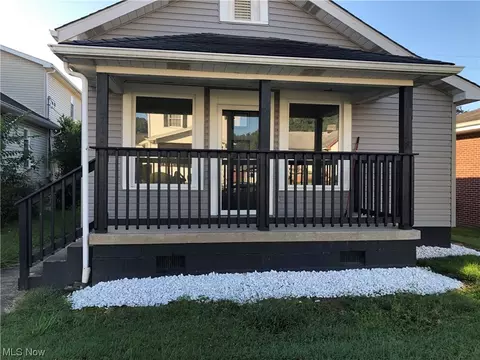 4532 Grand Ave, Shadyside, OH 43947