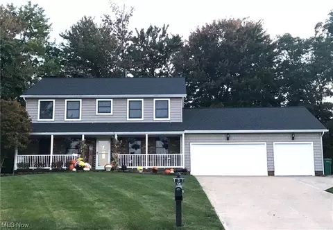 10301 Springbrook Ct, Concord, OH 44077