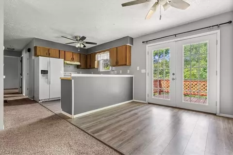 1827 Barth Rd, Belpre, OH 45714 photo 14