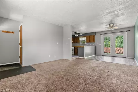 1827 Barth Rd, Belpre, OH 45714 photo 10