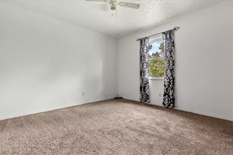 1827 Barth Rd, Belpre, OH 45714 photo 25