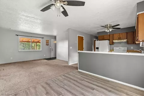 1827 Barth Rd, Belpre, OH 45714 photo 18