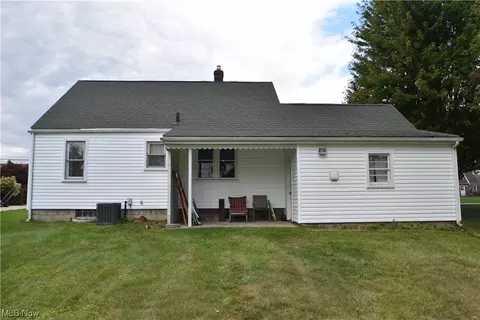 854 5th St, Struthers, OH 44471 photo 19