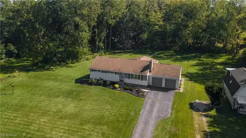 5299 W River Rd, Lorain, OH 44055