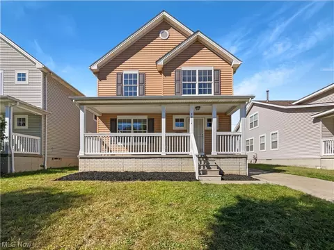 2214 E 46th St, Cleveland, OH 44103