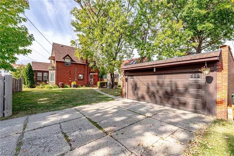 283 E 214th St, Euclid, OH 44123 photo 33