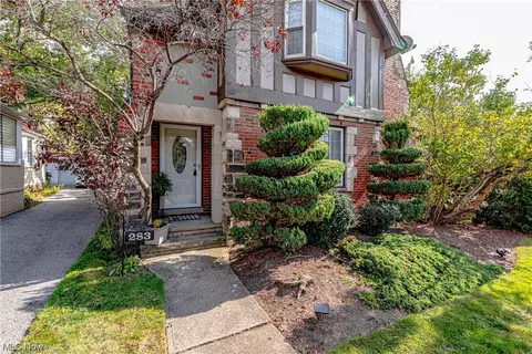 283 E 214th St, Euclid, OH 44123 photo 3