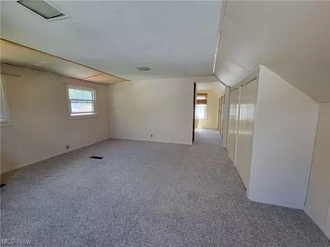 521 E 250th St, Euclid, OH 44132 photo 28