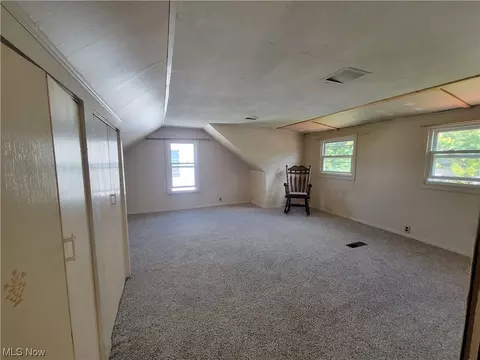 521 E 250th St, Euclid, OH 44132 photo 26