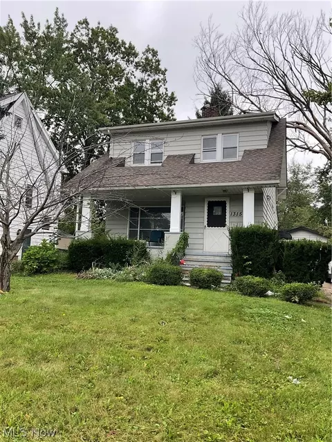1315 S Belvoir Blvd, South Euclid, OH 44121