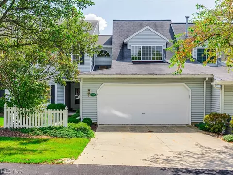 747 Winding Way, Akron, OH 44313