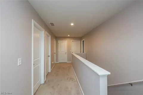312 Fairfield Ct, Elyria, OH 44035 photo 16