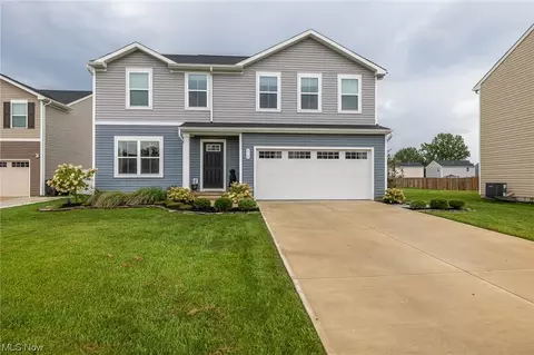 312 Fairfield Ct, Elyria, OH 44035