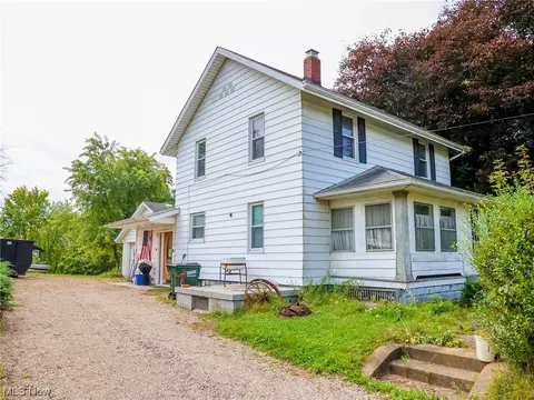 13628 Elton St SW, Navarre, OH 44662