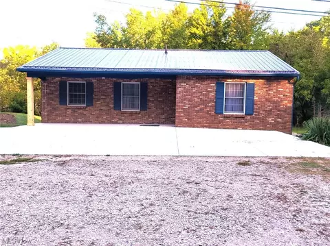 65015 Old Twenty One Rd, Cambridge, OH 43725