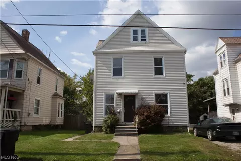 117 Artemas Ct, Elyria, OH 44035