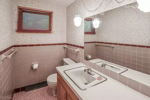 3909 Bellwood Dr NW, Canton, OH 44708 photo 19