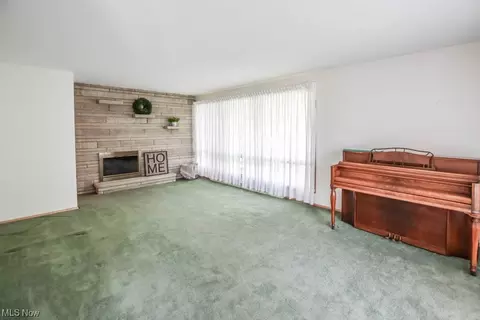 3909 Bellwood Dr NW, Canton, OH 44708 photo 2