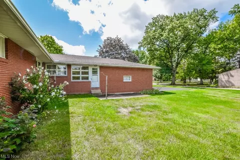 3909 Bellwood Dr NW, Canton, OH 44708 photo 26