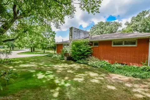 3909 Bellwood Dr NW, Canton, OH 44708 photo 27