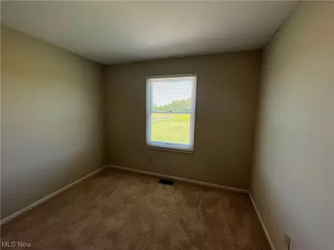 6283 Giddings Rd, Rootstown, OH 44272 photo 14