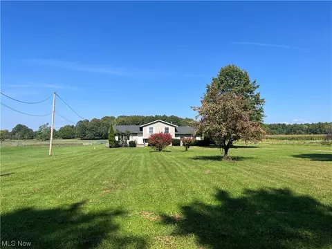 6283 Giddings Rd, Rootstown, OH 44272 photo 2