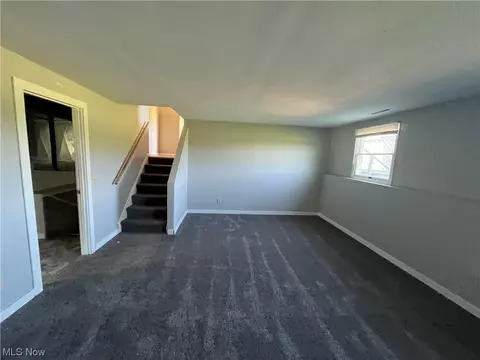 6283 Giddings Rd, Rootstown, OH 44272 photo 10