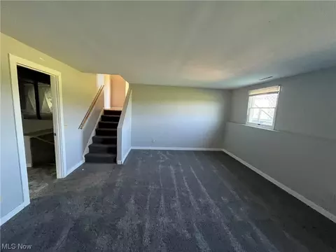 6283 Giddings Rd, Rootstown, OH 44272 photo 10