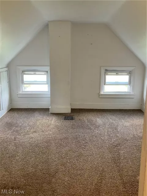 183 E Wilbeth Rd, Akron, OH 44301 photo 22