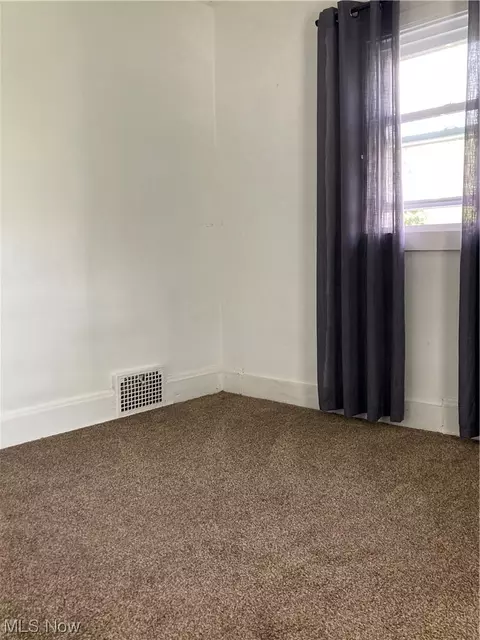 183 E Wilbeth Rd, Akron, OH 44301 photo 20