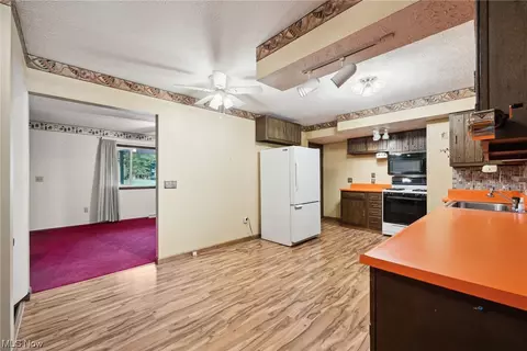 2715 Douglas Rd, Ashtabula, OH 44004 photo 16