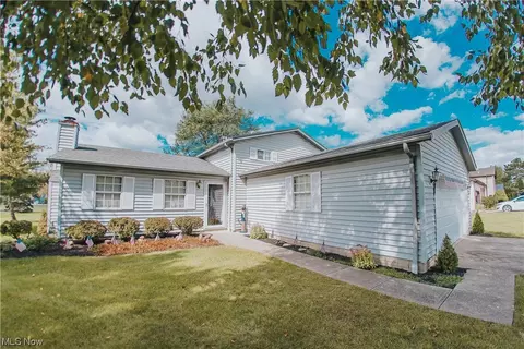 4740 Jaycox Rd, Avon, OH 44011