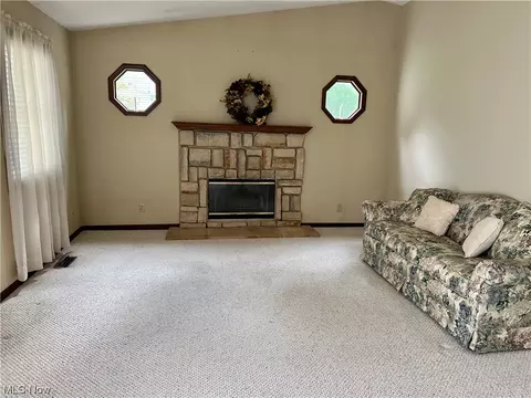 4740 Jaycox Rd, Avon, OH 44011 photo 6