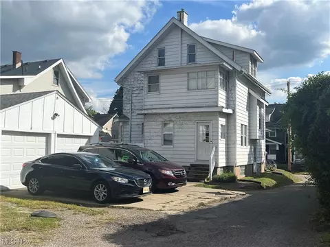 1237 13th St NW, Canton, OH 44703 photo 4