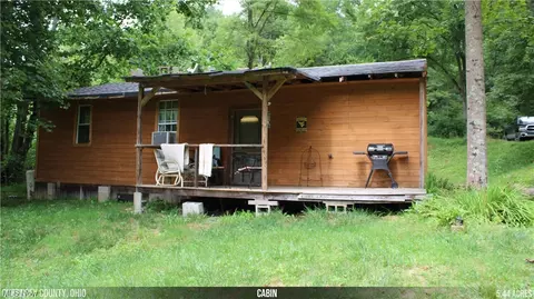 74972 Earley Rd, Kimbolton, OH 43749