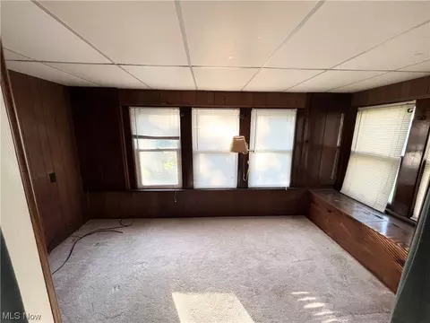733 Bond Ave, Barnesville, OH 43713 photo 10