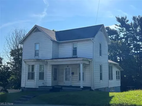 733 Bond Ave, Barnesville, OH 43713 photo 1