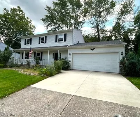 934 Andrews Rd, Medina, OH 44256