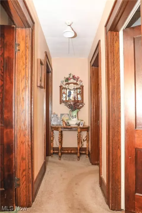 322 S Gardner St, Barnesville, OH 43713 photo 9