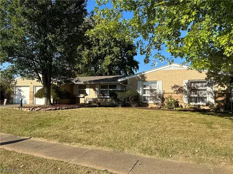 603 46th St, Vienna, WV 26105
