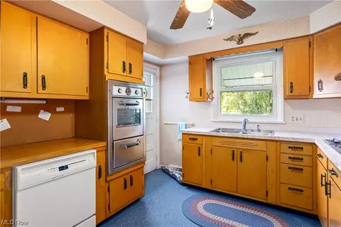 44425 Telegraph Rd, Elyria, OH 44035 photo 28