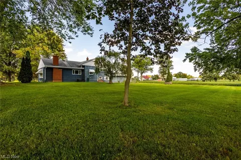 44425 Telegraph Rd, Elyria, OH 44035 photo 4