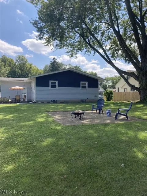 223 Samuel Ave, Elyria, OH 44035 photo 6